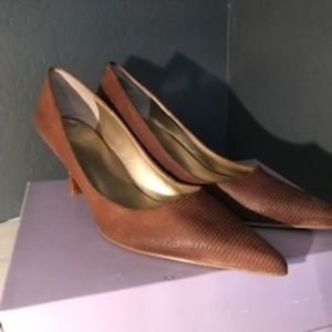 BROWN LEATHER NINE WEST